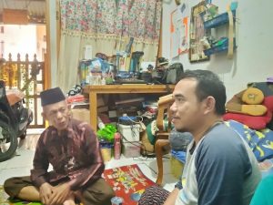 Ustadz Hasyim bersama penulis